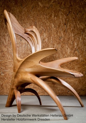 3 Sessel aus Holz mit Lehne Design by Deutsche Werkstätten Hellerau GmbH – Holzformwerk Dresden